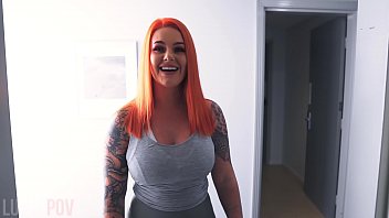 BIG TITS DELIVERY BABE GETS FUCKED